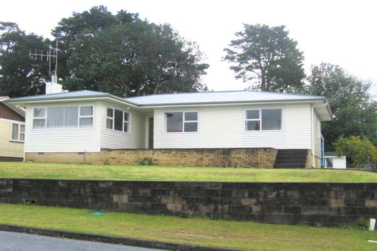 Photo of property in 8 Mcinnes Avenue, Te Kamo, Whangarei, 0112