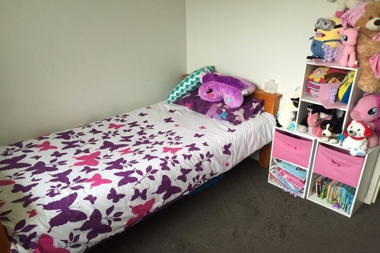 Photo of property in 178 Keri Vista Rise, Papakura, 2110