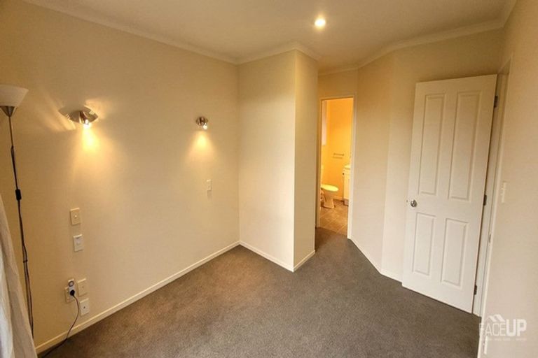 Photo of property in 13 Gendo Avenue, Henderson, Auckland, 0612