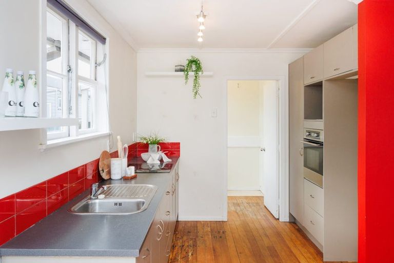 Photo of property in 28a Cambridge Street, Milson, Palmerston North, 4414