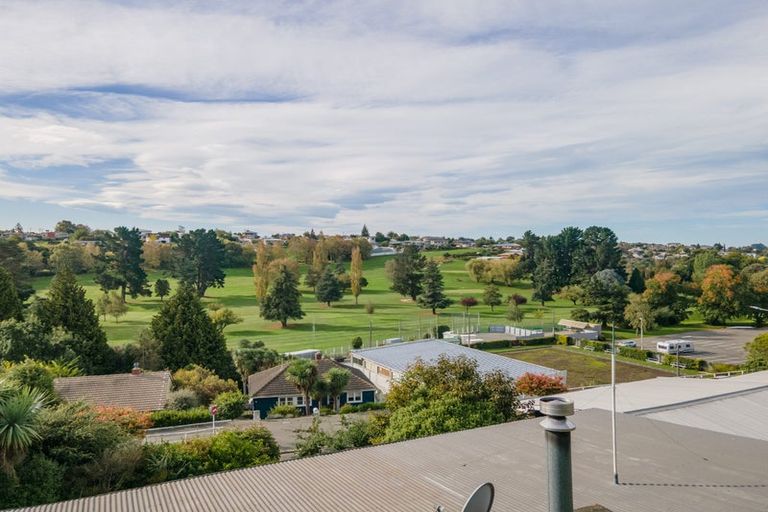 Photo of property in 120 Douglas Street, Highfield, Timaru, 7910