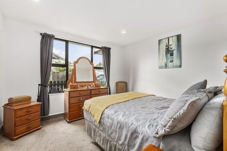 Photo of property in 4-u1 Richard Street, Titahi Bay, Porirua, 5022