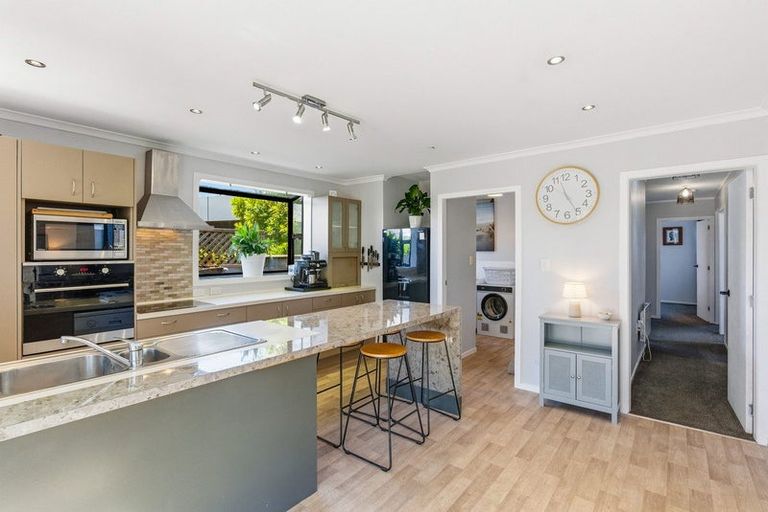 Photo of property in 13 Bahama Crescent, Paraparaumu Beach, Paraparaumu, 5032