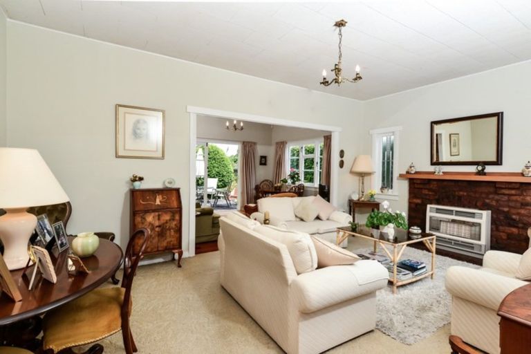 Photo of property in 15 Firth Street, Hamilton East, Hamilton, 3216