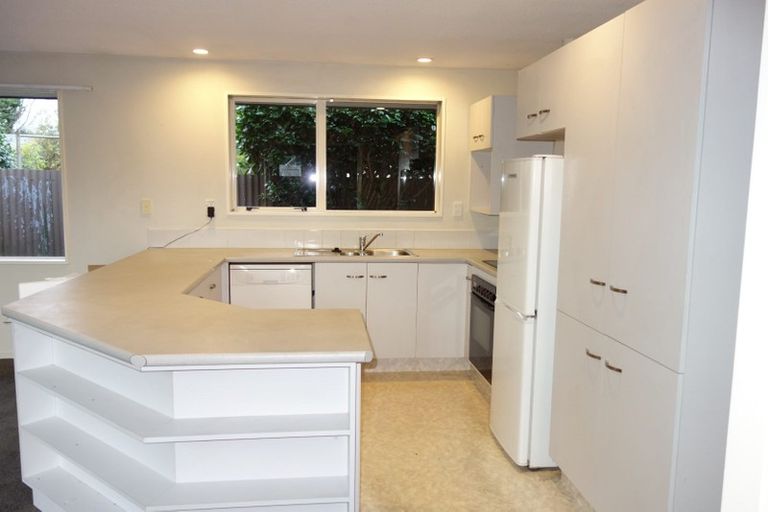 Photo of property in 146 Maidstone Road, Ilam, Christchurch, 8041