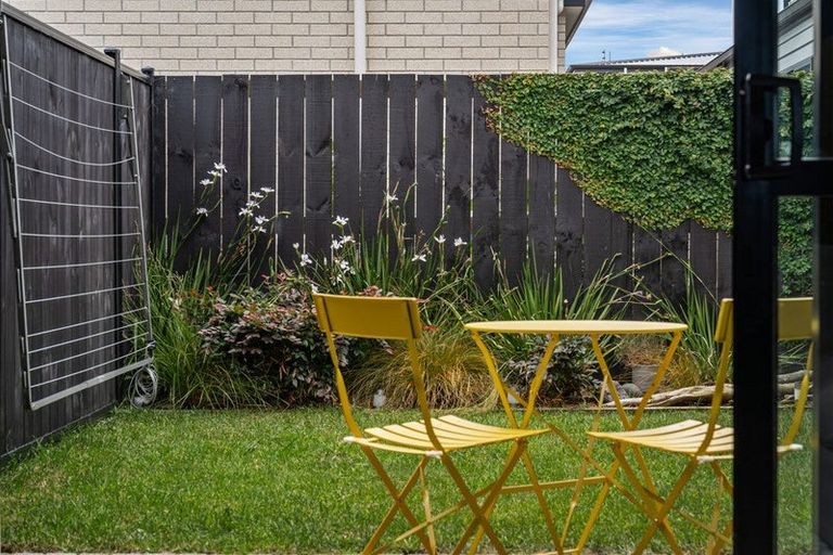 Photo of property in 45 Treloar Crescent, Hobsonville, Auckland, 0616