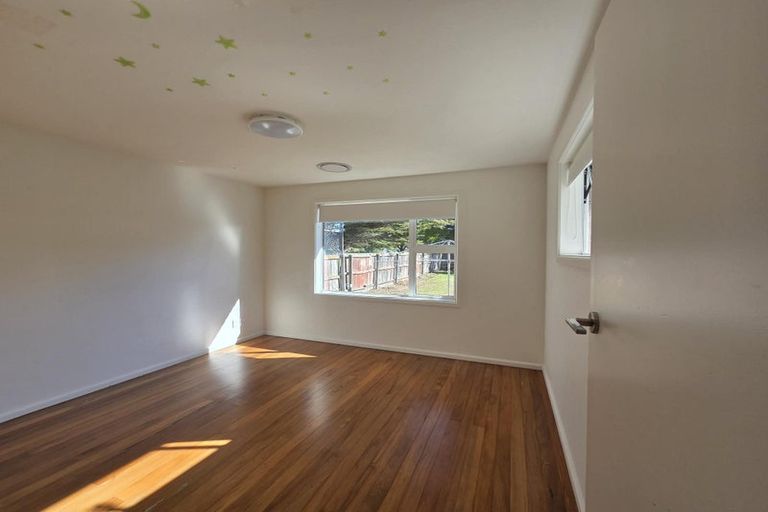 Photo of property in 155 Greers Road, Burnside, Christchurch, 8053