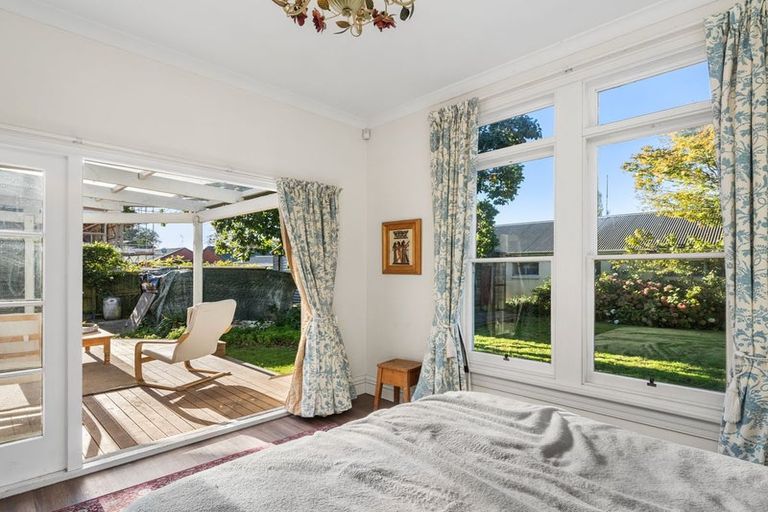 Photo of property in 83 Opawa Road, Opawa, Christchurch, 8023
