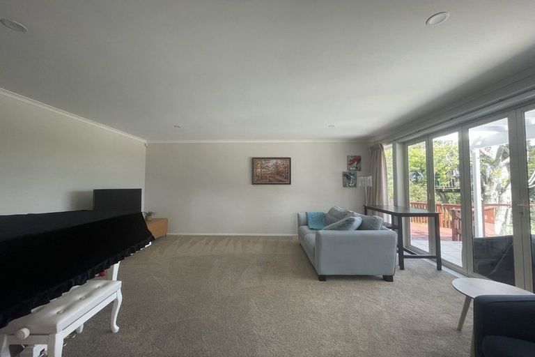 Photo of property in 88 Schnapper Rock Road, Schnapper Rock, Auckland, 0632