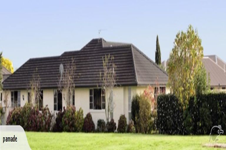 Photo of property in 36a Madison Street, Cambridge, 3434