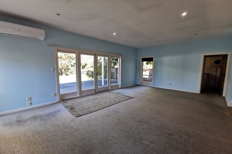 Photo of property in 16 Knowles Street, St Albans, Christchurch, 8052