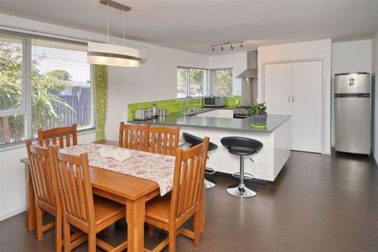Photo of property in 52 Inwoods Road, Parklands, Christchurch, 8083