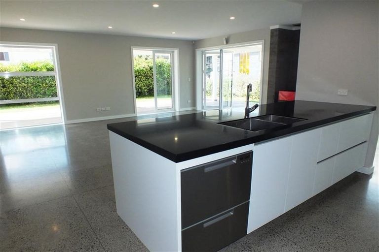 Photo of property in 369a Hibiscus Coast Highway, Orewa, 0931