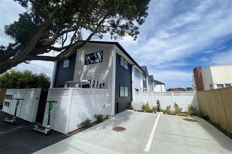 Photo of property in 4/36 Mitchell Street, Epuni, Lower Hutt, 5011