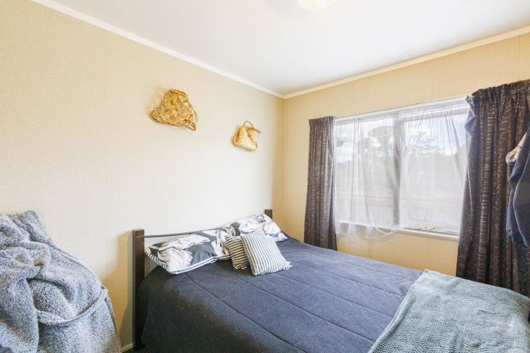 Photo of property in 20 Ellison Street, Otane, 4202