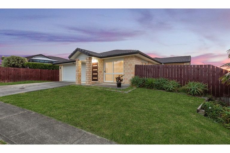 Photo of property in 37 Mckittrick Avenue, Flat Bush, Auckland, 2019