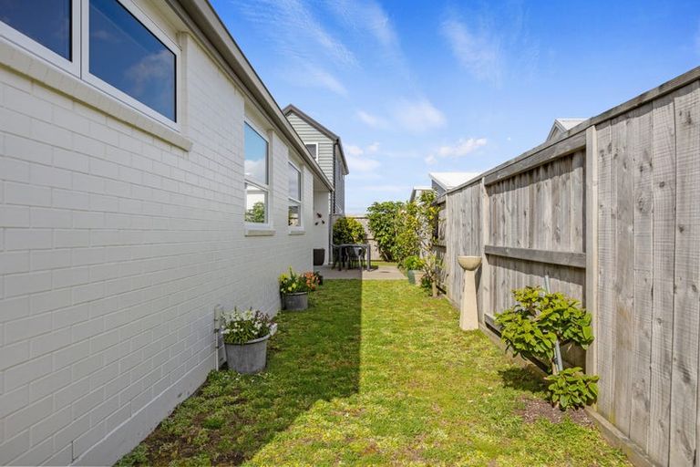 Photo of property in 10 Chain Place, Papamoa, 3118