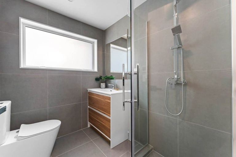 Photo of property in 36 Baumea Rise, Massey, Auckland, 0614