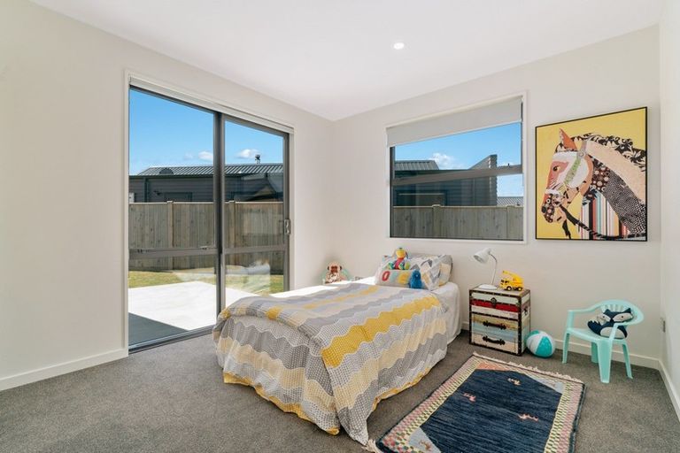 Photo of property in 8 Mount Burke Street, Wanaka, 9305