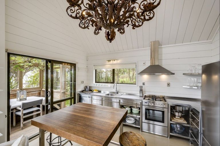 Photo of property in 224 Harper Road, Waimarama, 4294