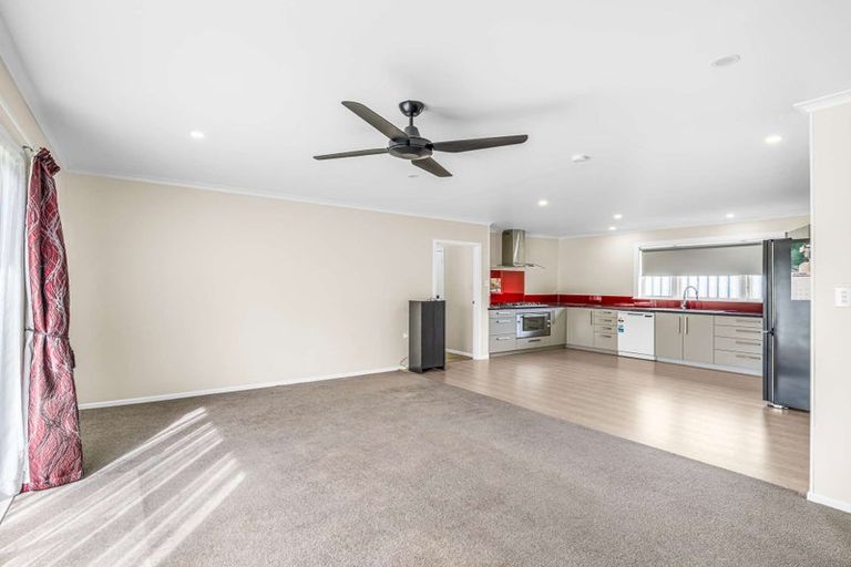 Photo of property in 8 Ormond Street, Woodville, 4920