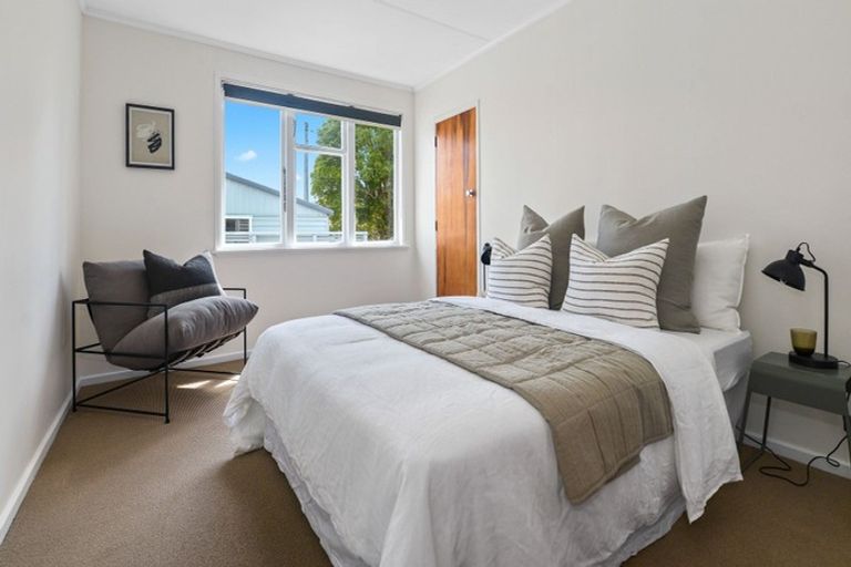 Photo of property in 4 Moule Place, Fairfield, Hamilton, 3214