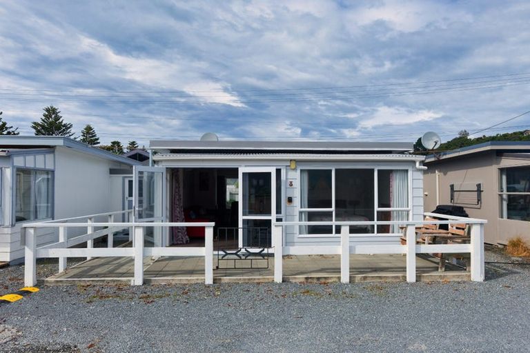 Photo of property in 3/132 Esplanade, Kaikoura, 7300