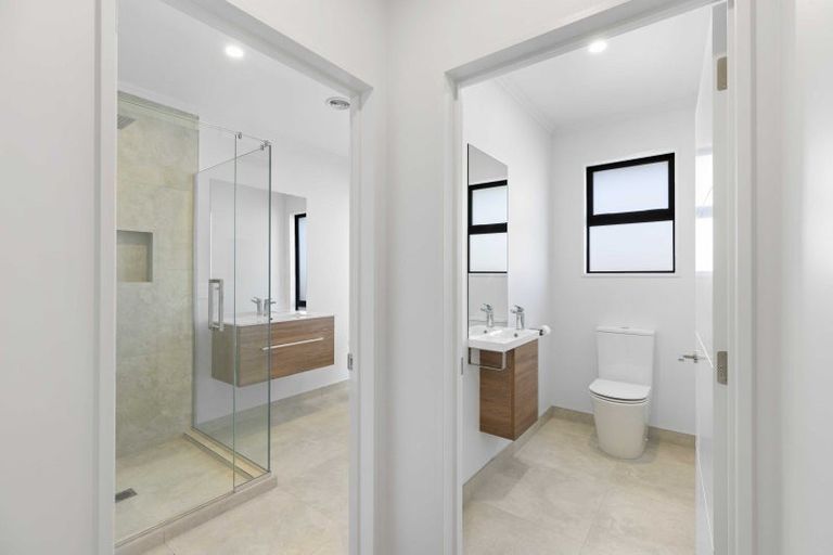 Photo of property in 23 Ridgeland Way, West Melton, 7618