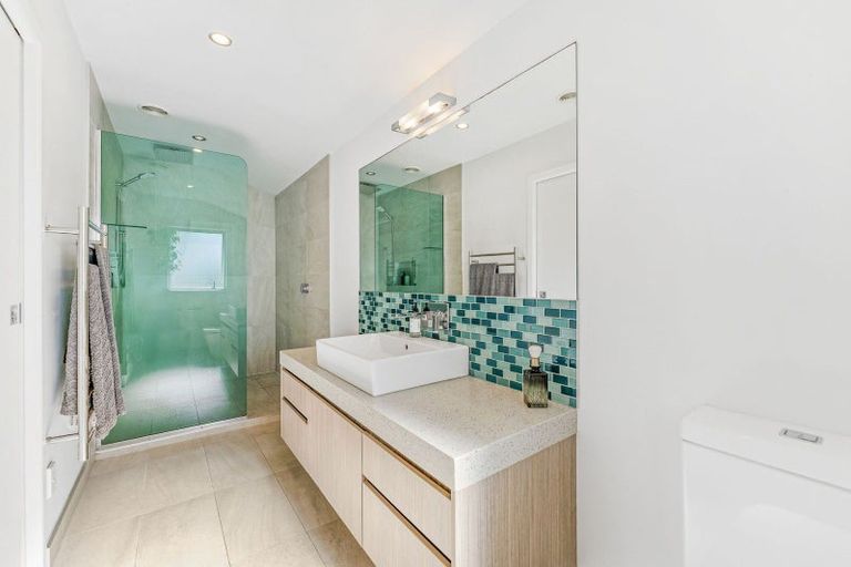 Photo of property in 13a Tui Street, Mount Maunganui, 3116