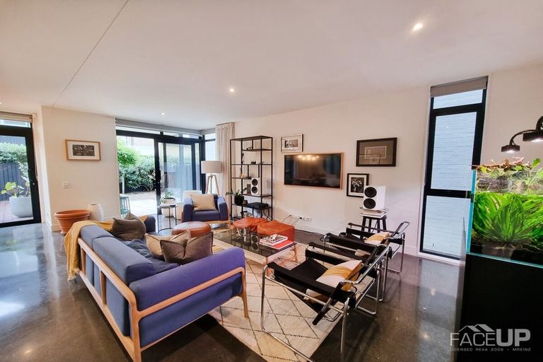 Photo of property in 6 Nevill Road, Hobsonville, Auckland, 0616