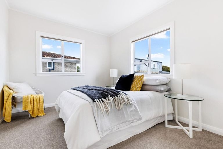 Photo of property in 797a Te Atatu Road, Te Atatu Peninsula, Auckland, 0610