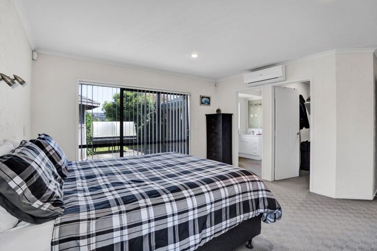 Photo of property in 3 Whenu Way, Bell Block, New Plymouth, 4312