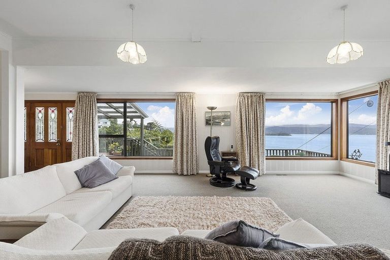 Photo of property in 25 Homebush Road, Khandallah, Wellington, 6035