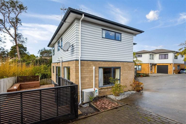 Photo of property in 28 Mili Way, Ranui, Auckland, 0612