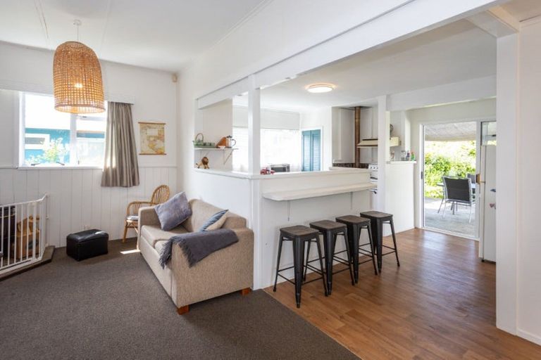 Photo of property in 307 Hetherington Road, Whangamata, 3620