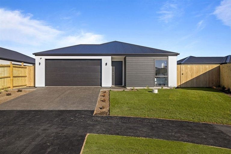 Photo of property in 9 Llew Summers Street, Belfast, Christchurch, 8051