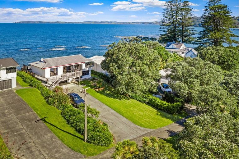 Photo of property in 61 Grand View Road, Leigh, 0985