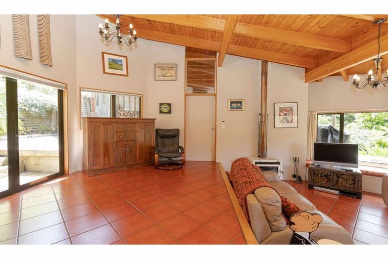 Photo of property in 9 Peacock Garden Drive, Kerikeri, 0230