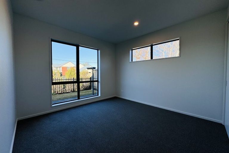 Photo of property in 1 Amberite Place, Harewood, Christchurch, 8051
