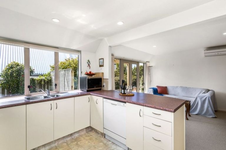 Photo of property in 3/40 Clifford Road, Johnsonville, Wellington, 6037