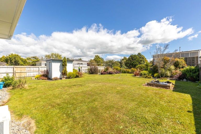 Photo of property in 20 Pukatea Street, Inglewood, 4330