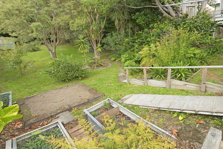 Photo of property in 1263 Whangaparaoa Road, Gulf Harbour, Whangaparaoa, 0930