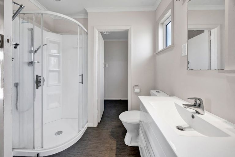 Photo of property in 50 Celia Street, Stratford, 4332