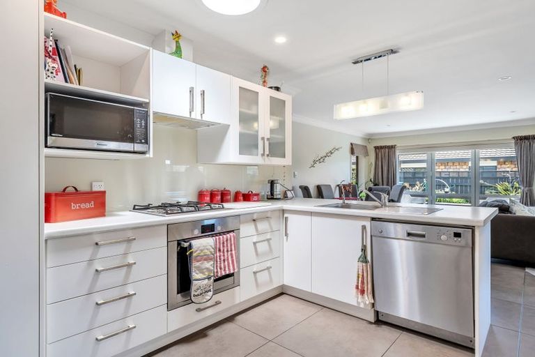 Photo of property in 112b Weraroa Road, Levin, 5510