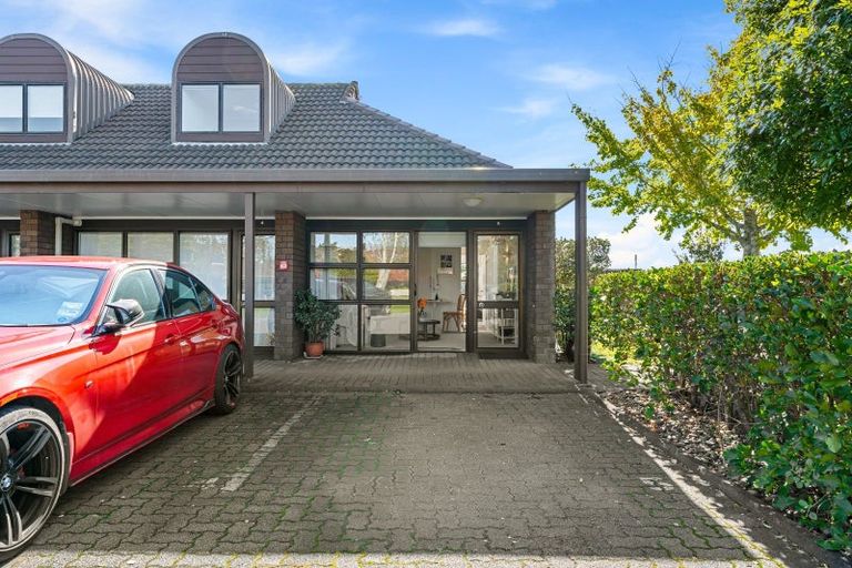 Photo of property in 327e Hobsonville Road, Hobsonville, Auckland, 0618