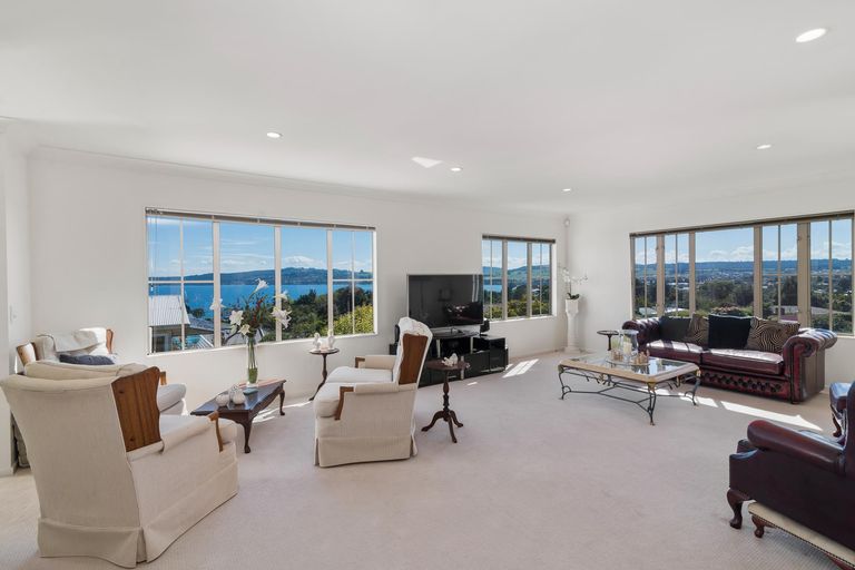 Photo of property in 1 Kurupae Road, Hilltop, Taupo, 3330