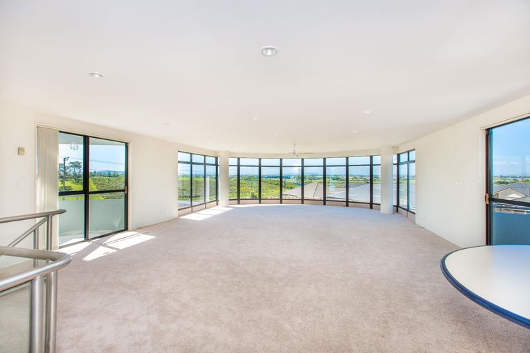 Photo of property in 157 Baverstock Road, Grandview Heights, Hamilton, 3200