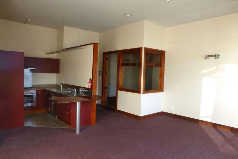 Photo of property in Pirie Street Townhouses, 28/35u Pirie Street, Mount Victoria, Wellington, 6011