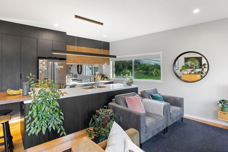 Photo of property in 3 Salmont Place, Kelburn, Wellington, 6012