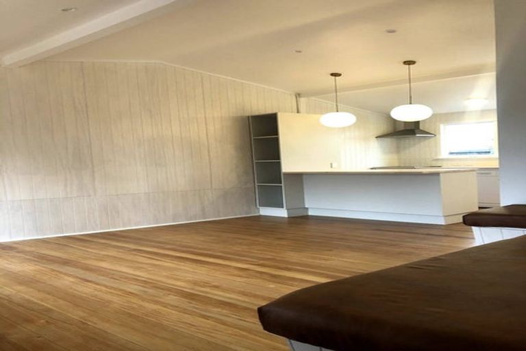 Photo of property in 28 Clyde Road, Upper Riccarton, Christchurch, 8041